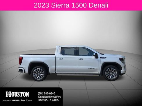 Used 2023 GMC Sierra 1500 Denali w/ Denali Reserve Package AWD/4WD image 2