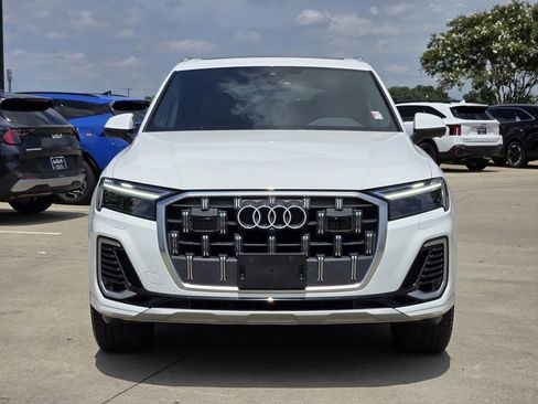 Used 2025 Audi Q7 3.0T Premium Plus AWD/4WD image 11