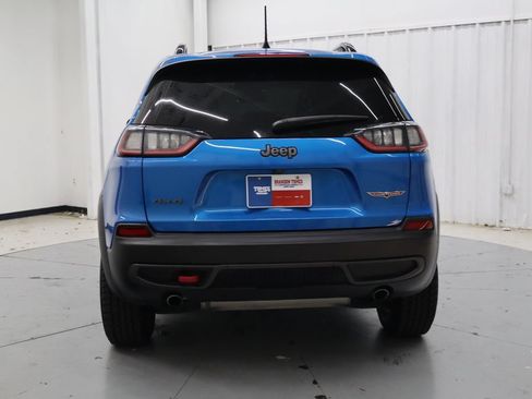 Used 2022 Jeep Cherokee Trailhawk AWD/4WD image 4