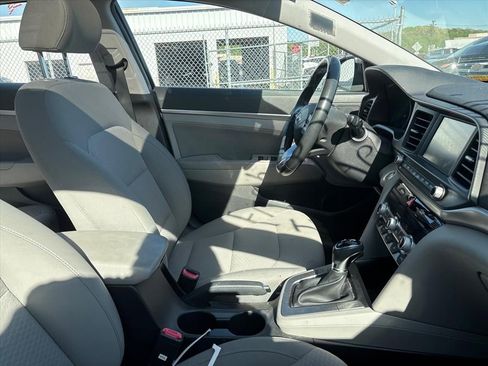 Used 2020 Hyundai Elantra Value Edition w/ Cargo Package (C1) image 20