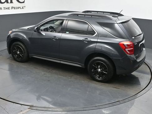 Used 2017 Chevrolet Equinox LT w/ Convenience Package image 42