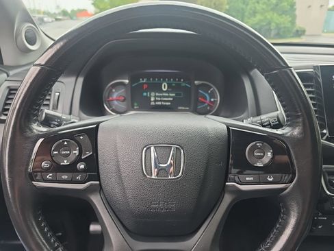 Used 2019 Honda Pilot Touring image 24