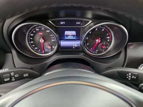 Used 2020 Mercedes-Benz GLA 250 4MATIC image 17