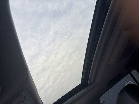 Used 2020 GMC Yukon XL Denali w/ Open Road Package image 20