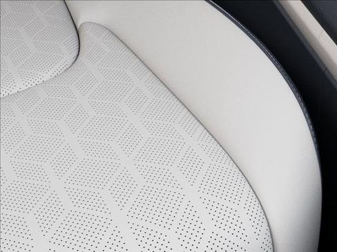 New 2026 Kia Carnival SX image 24