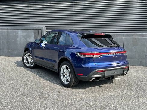 Certified 2026 Porsche Macan AWD/4WD image 8