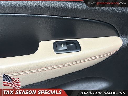 Used 2016 Jeep Grand Cherokee Laredo 75th Anniversary image 36