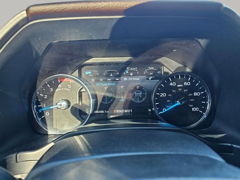 Used 2017 Ford F250 Platinum w/ Platinum Ultimate Package image 6