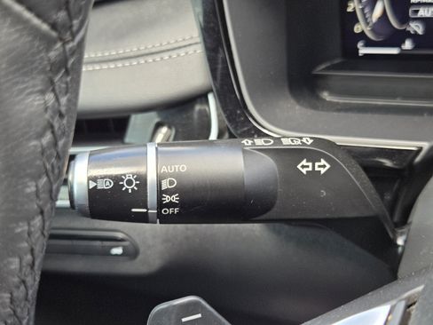Used 2023 INFINITI QX60 Luxe AWD/4WD image 18