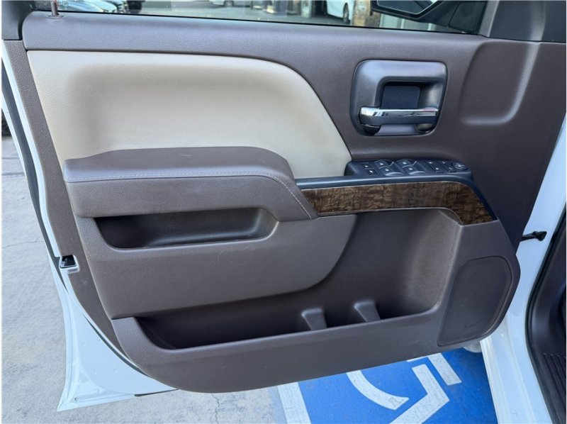 Used 2017 Chevrolet Silverado 1500 LT w/ All Star Edition RWD image 15