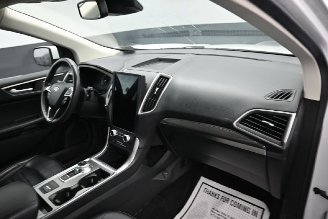 Used 2022 Ford Edge SEL AWD/4WD image 9