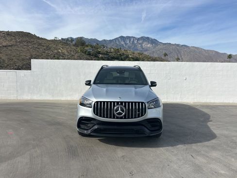 Used 2023 Mercedes-Benz GLS 63 AMG 4MATIC image 2