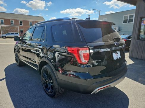 Used 2016 Ford Explorer Limited w/ Equipment Group 301A AWD/4WD image 9