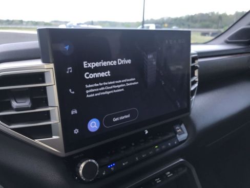 Used 2025 Toyota Tundra Limited image 16