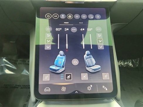 Used 2024 Lucid Air Touring image 54