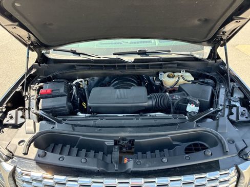 Used 2022 GMC Yukon XL Denali image 31