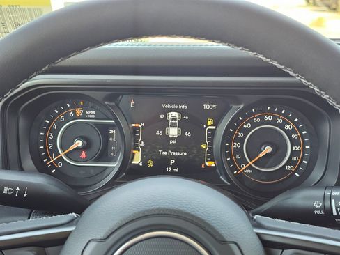 New 2026 Jeep Gladiator Mojave AWD/4WD image 11