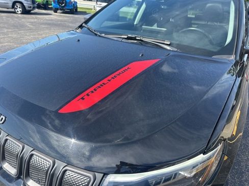 Used 2022 Jeep Compass Trailhawk w/ Trailhawk Elite Group image 6