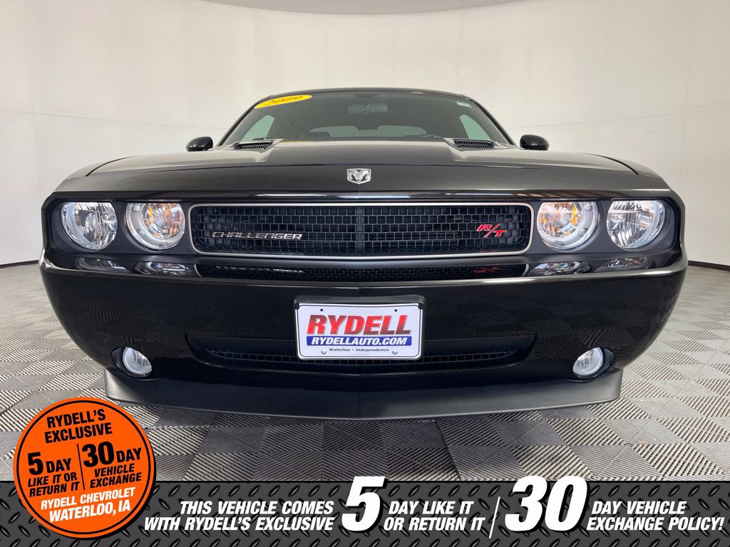 Used 2009 Dodge Challenger R/T RWD image 12