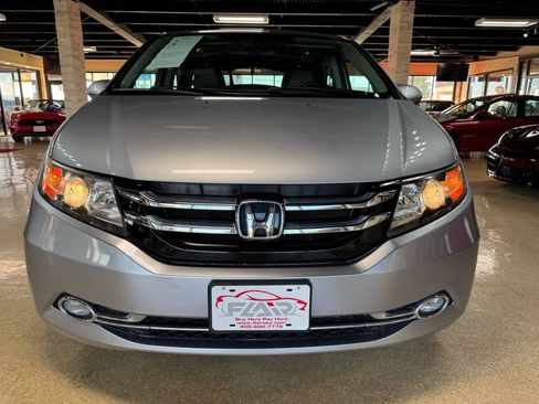 Used 2016 Honda Odyssey EX image 2