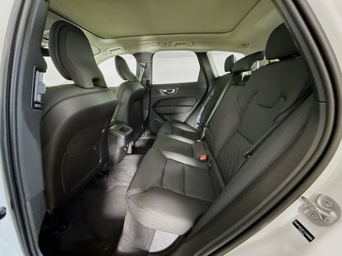 New 2026 Volvo XC60 B5 Core AWD/4WD image 25