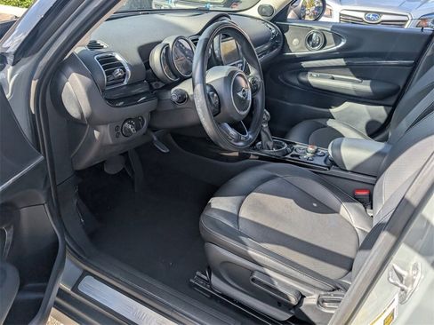 Used 2016 MINI Cooper Clubman image 11