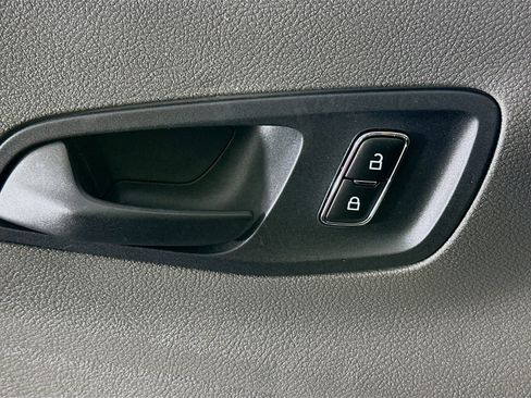 Used 2023 Ford Transit 350 XLT image 14