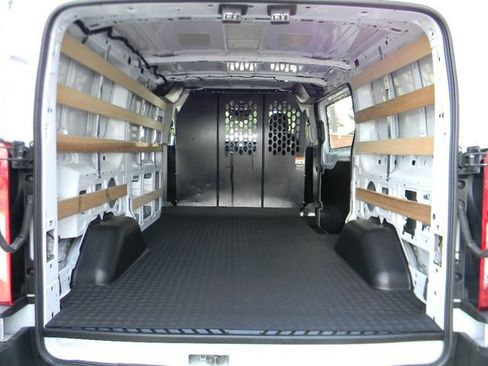 Used 2025 Ford Transit 250 Low Roof w/ Exterior Upgrade Package RWD image 19