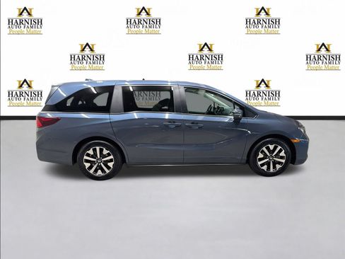 Used 2025 Honda Odyssey EX-L image 4