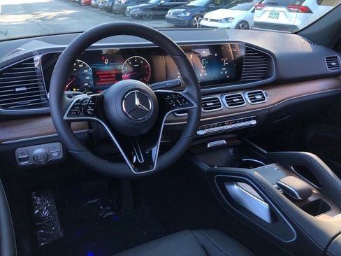 New 2026 Mercedes-Benz GLE 350 4MATIC image 17