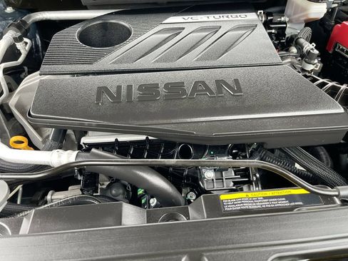 Used 2025 Nissan Rogue SV AWD/4WD image 18