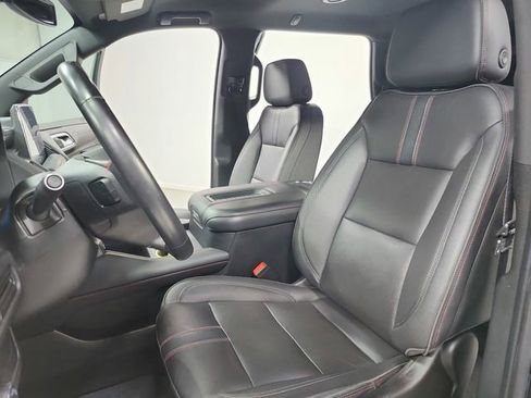 Used 2022 Chevrolet Tahoe RST w/ Sport Performance Package AWD/4WD image 19