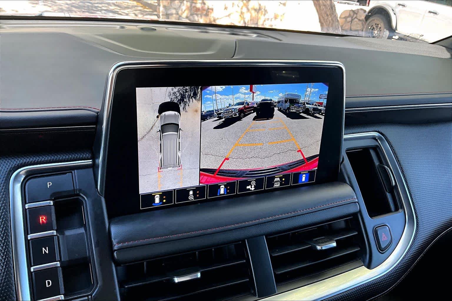 Used 2021 Chevrolet Tahoe RST w/ Luxury Package AWD/4WD image 26