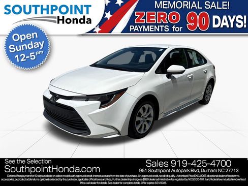 Used 2023 Toyota Corolla LE FWD image 3