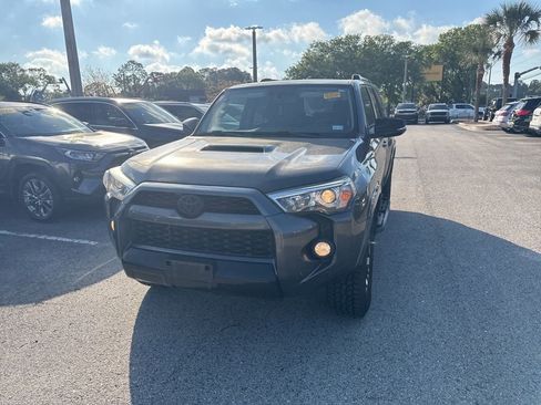 Used 2019 Toyota 4Runner TRD Off-Road Premium image 4