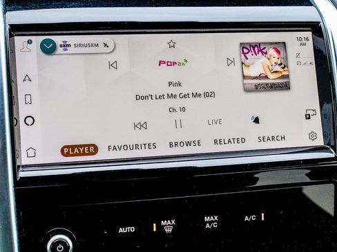 Used 2022 Land Rover Discovery Sport SE R-Dynamic image 20