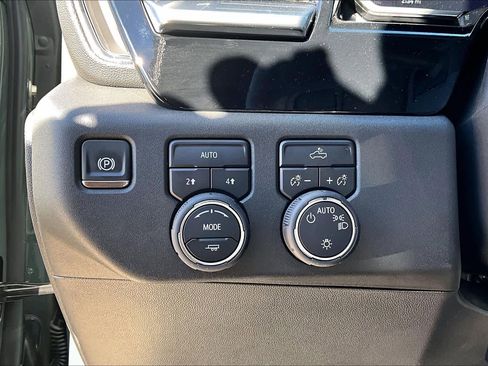 New 2026 Chevrolet Silverado 1500 LT image 17