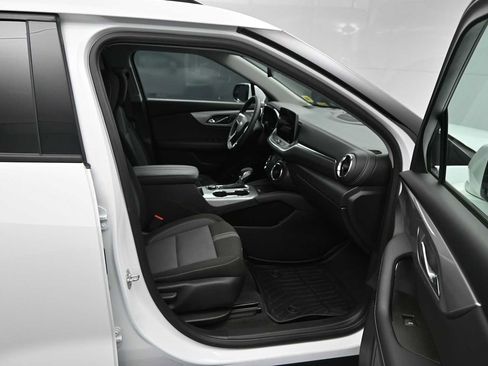 Used 2024 Chevrolet Blazer LT w/ Convenience Package AWD/4WD image 19