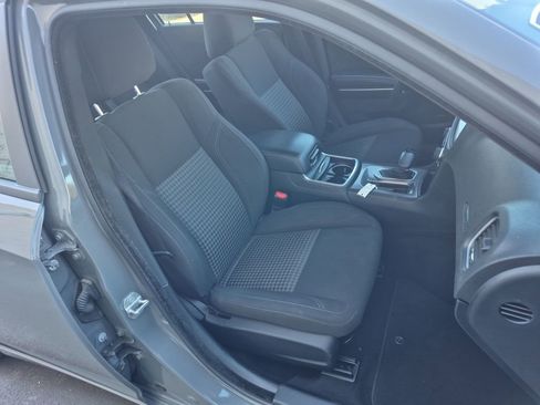 Used 2023 Dodge Charger SXT image 17