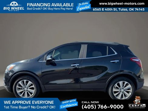 Used 2018 Buick Encore Preferred image 2