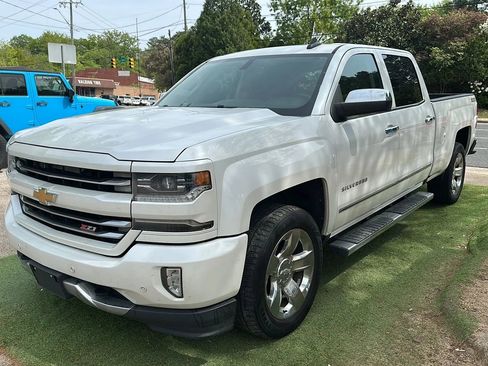Used 2016 Chevrolet Silverado 1500 LTZ w/ LTZ Plus Package image 3