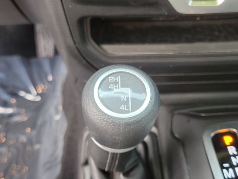 Used 2019 Jeep Wrangler Sport image 29