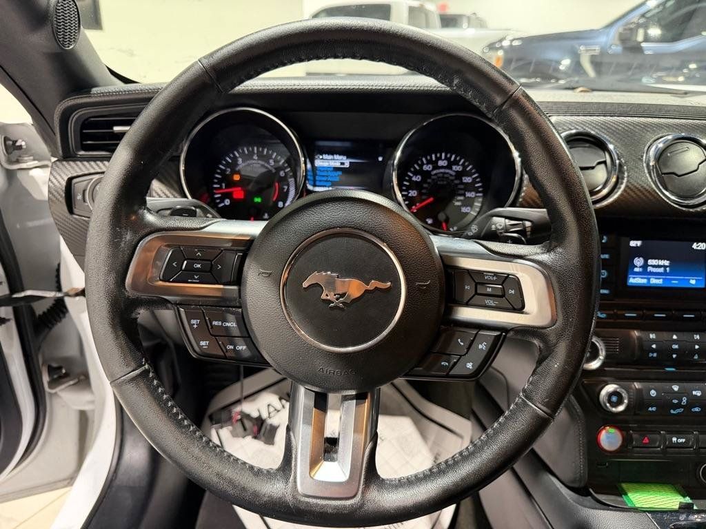 Used 2017 Ford Mustang Coupe RWD image 18