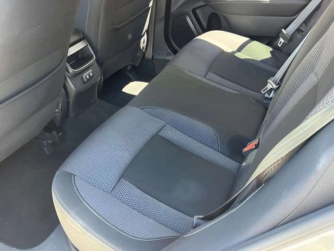 Used 2020 Subaru Outback Premium w/ Popular Package #1 AWD/4WD image 11