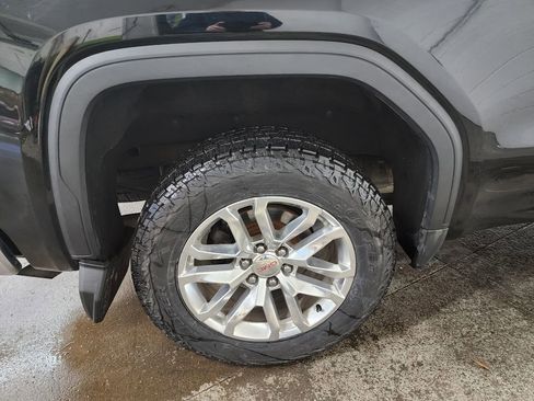 Used 2019 GMC Sierra 1500 SLE w/ SLE Value Package image 43