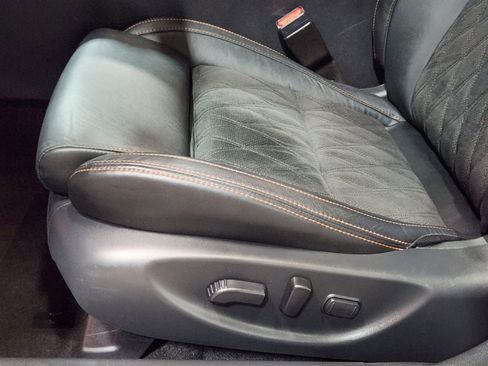 Used 2023 Nissan Maxima SR w/ Sport Mat Group image 44