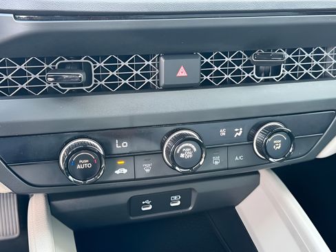 Used 2023 Honda Accord LX image 19