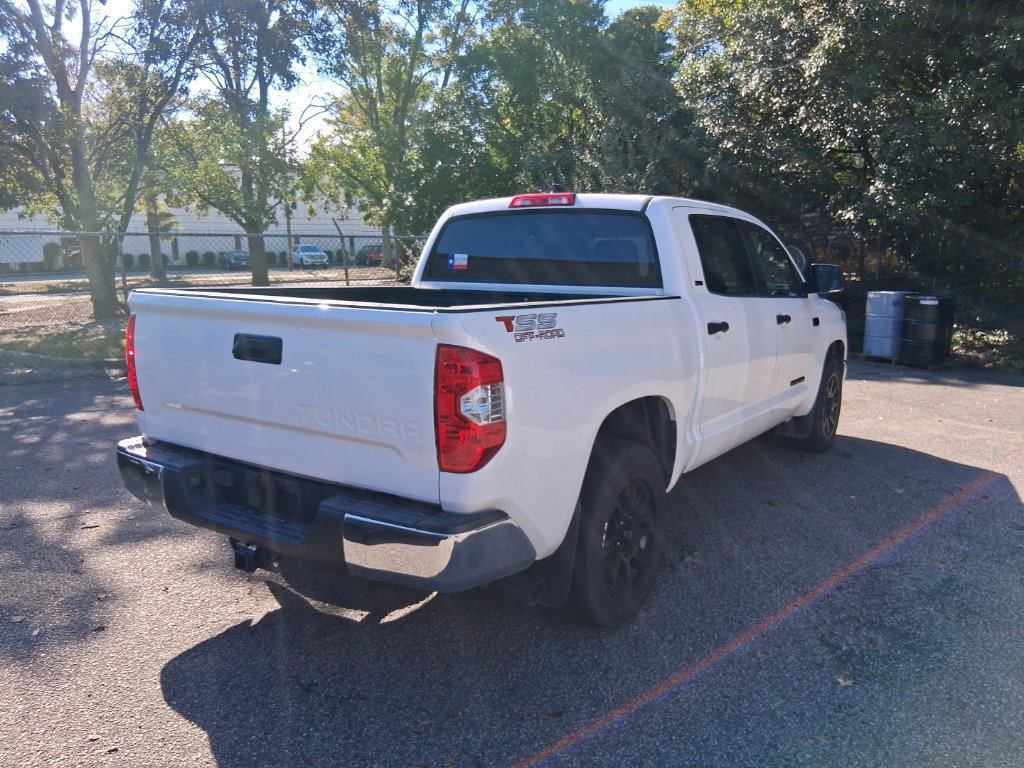 Used 2021 Toyota Tundra SR5 RWD image 5