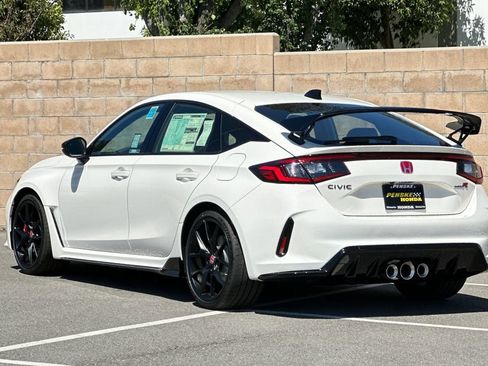 New 2026 Honda Civic Type R image 6