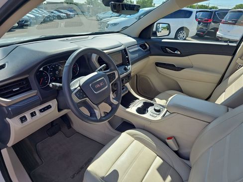 Used 2023 GMC Acadia Denali w/ Denali Ultimate Package AWD/4WD image 11